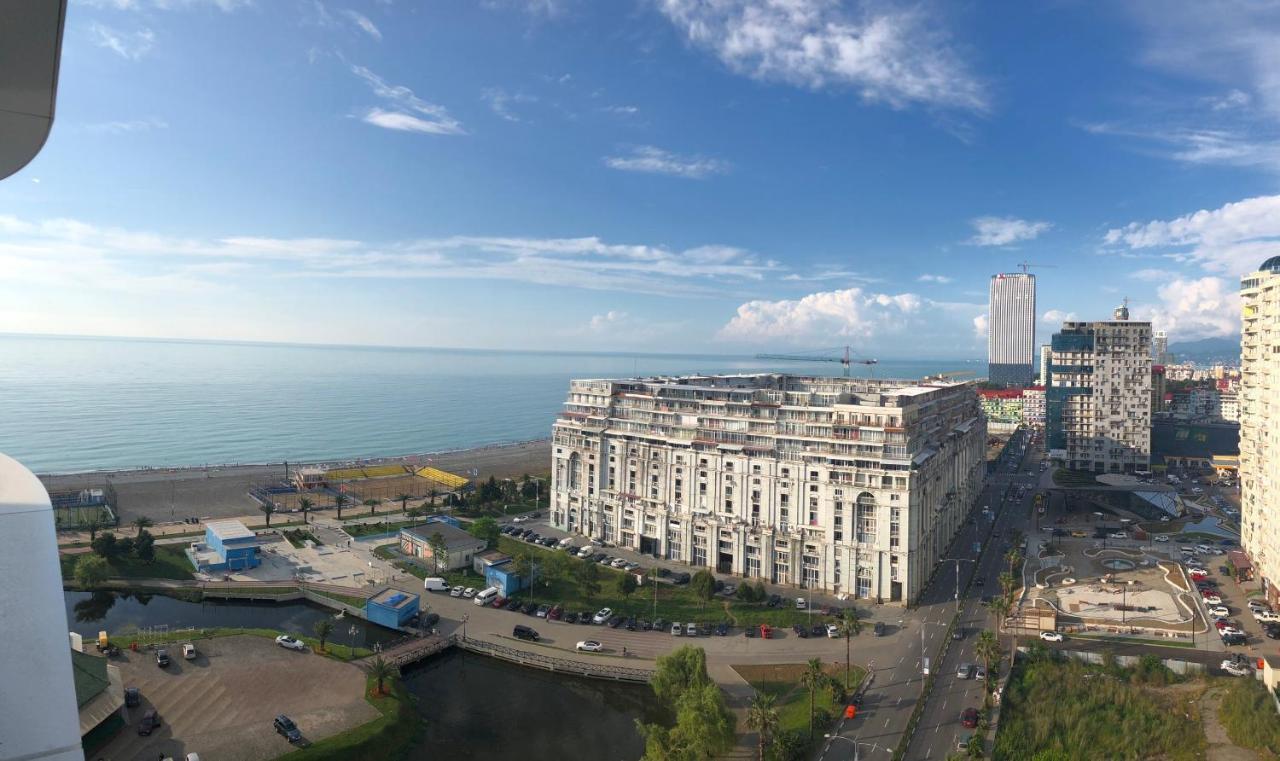 Black Sea VI Dari Apartments Batumi Exterior foto
